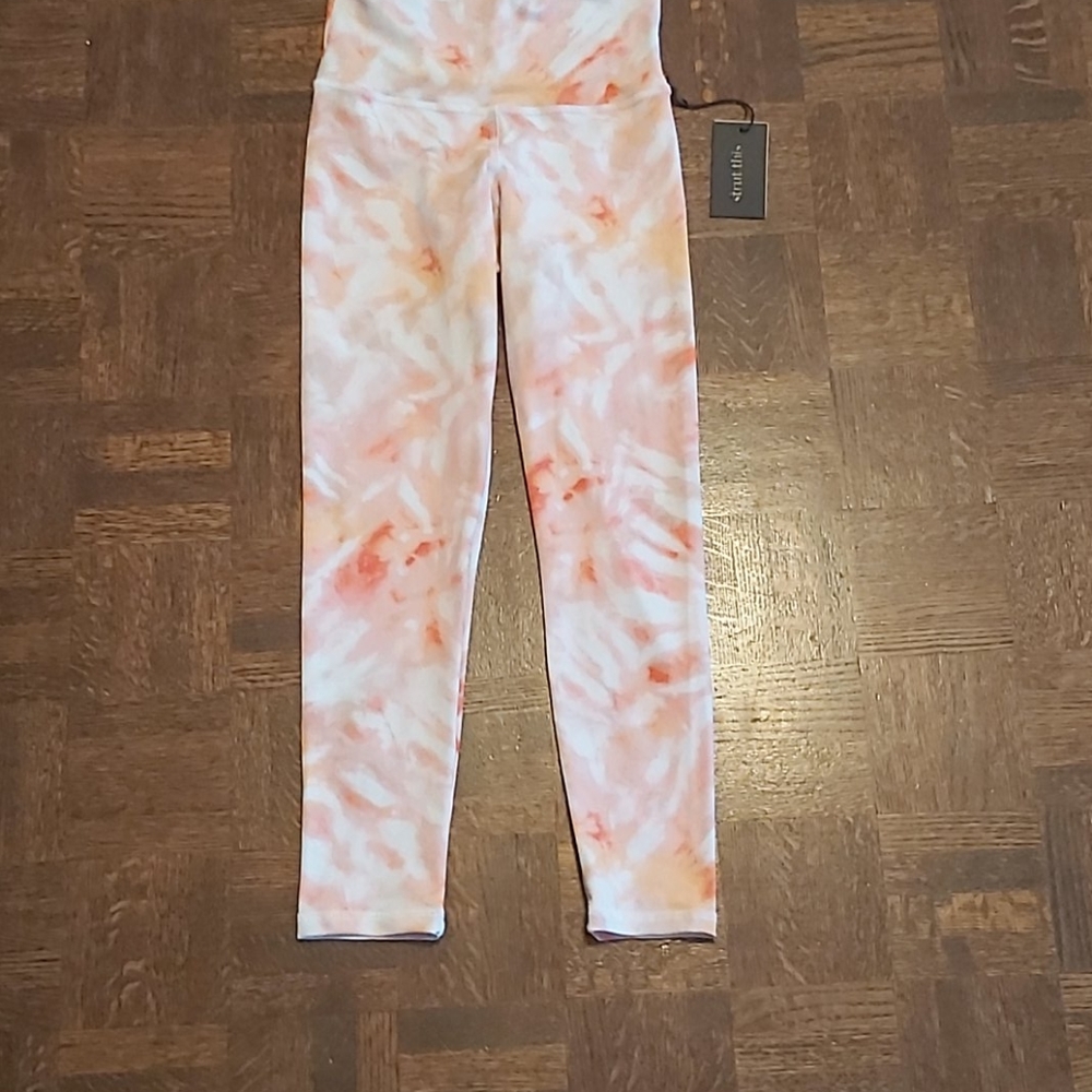 Strut This leggings